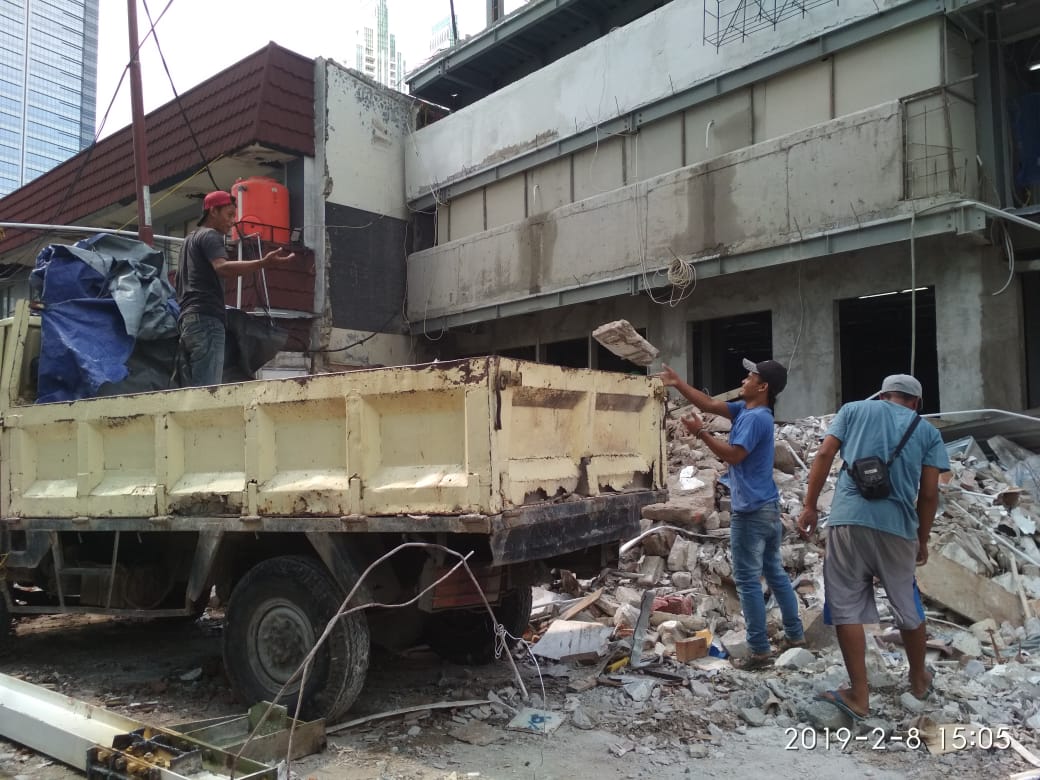 Jasa Buang Sampah Proyek